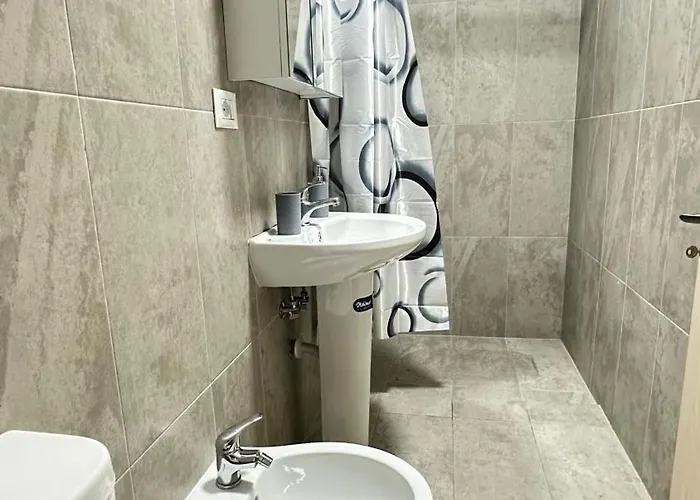 Pazari I Ri: Cozy Appartement *