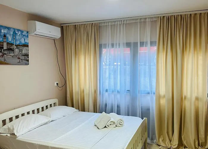 Lejlighed Pazari I Ri: Cozy