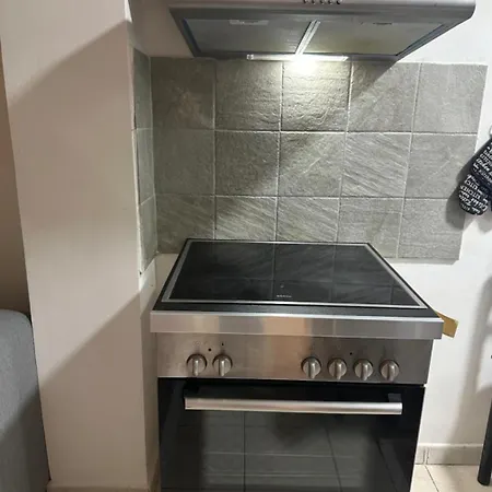 Pazari I Ri: Cozy Lägenhet *